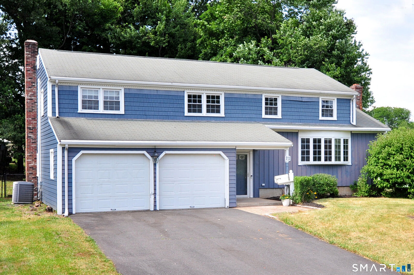 Property Photo:  22 Jeffrey Lane  CT 06111 