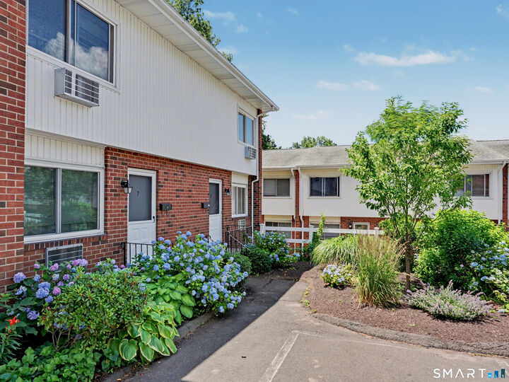 Property Photo:  550 Prospect Street 8  CT 06511 