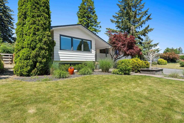 Property Photo: 4302 S Altamont St WA 99223