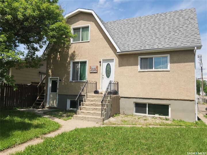 901 King Street — photo 1