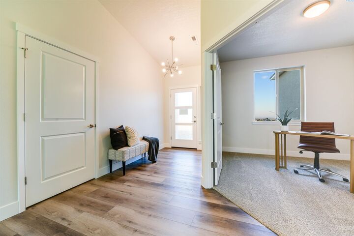 Property Photo: 704 Honeylicious St WA 99352