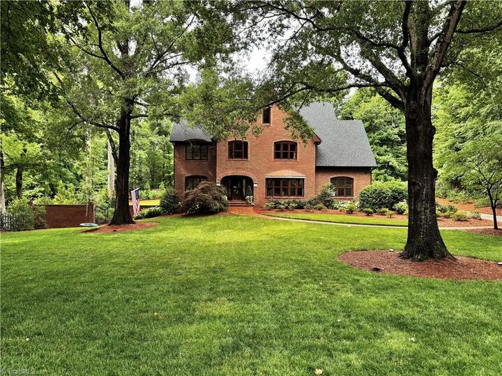Property Photo: 807 Blanton Place NC 27408