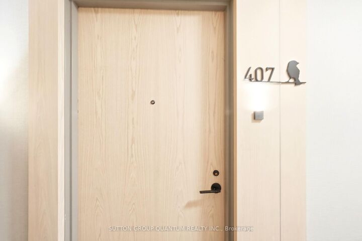 Property Photo: 50 George Butchart Drive 407 ON M3K 1Y2