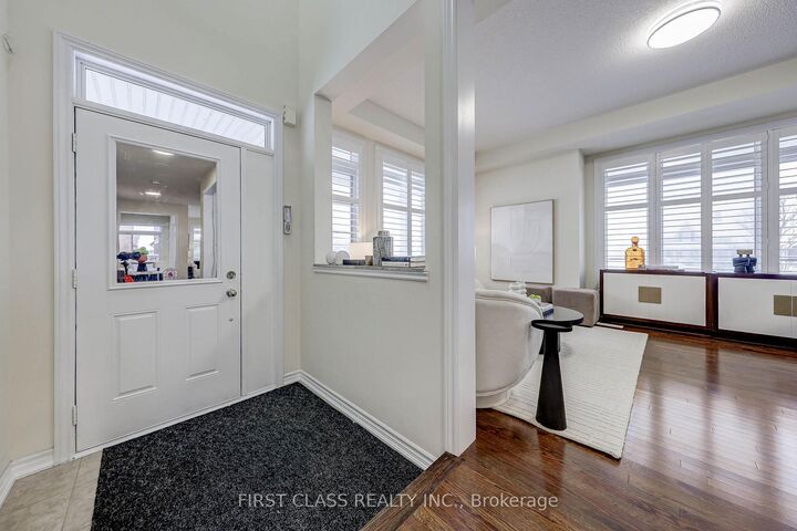 Property Photo: 2 James Parrott Avenue ON L6E 0J9