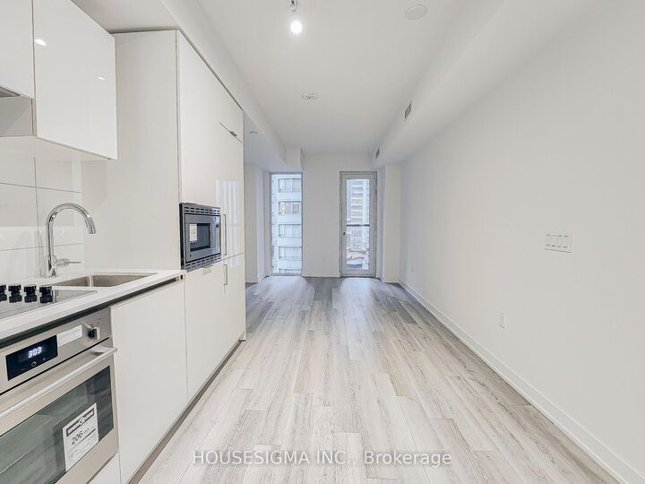 Property Photo:  121 St. Patrick Street 313  ON M5T 0B8 