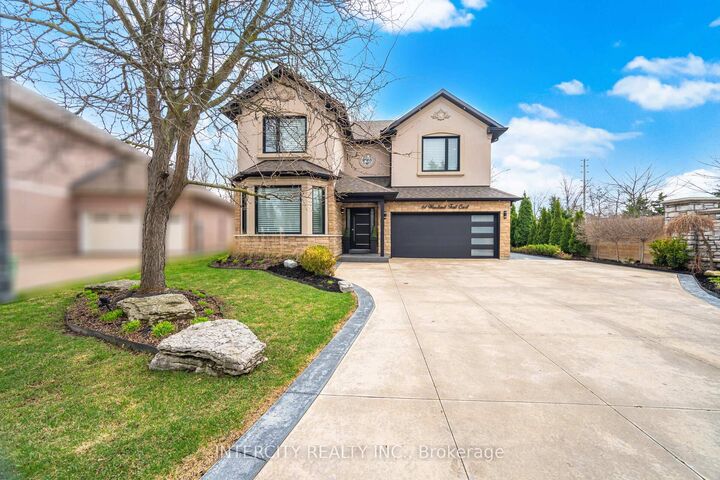 Property Photo: 61 Woodland Trail Court ON L4L 9H9
