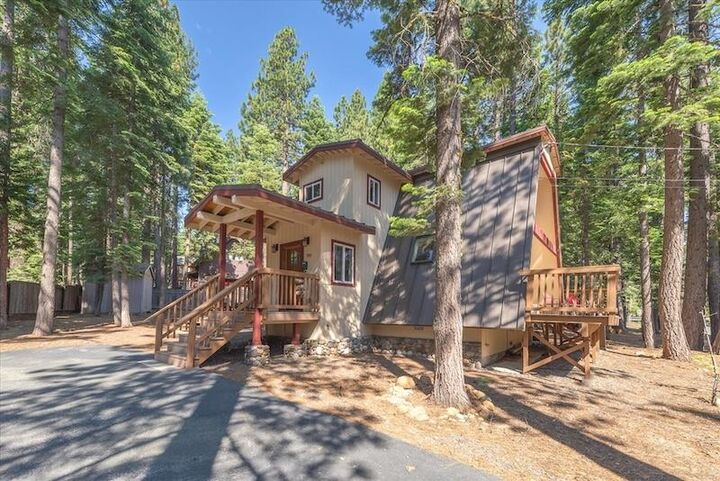 Property Photo: 920 The Drive CA 96145