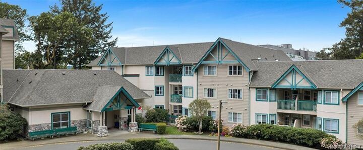 Property Photo: 290 Island Hwy #112 BC V9B 1G5