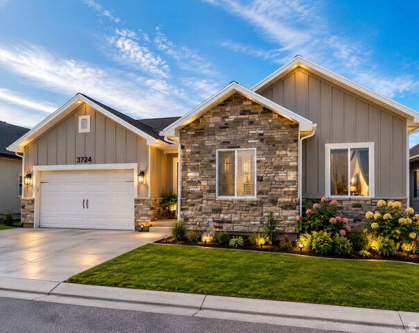 Property Photo: 1274 W Hendrix St UT 84065