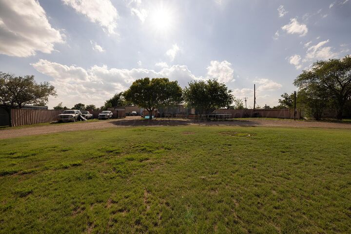 Property Photo: 11904 Double D Road TX 79118