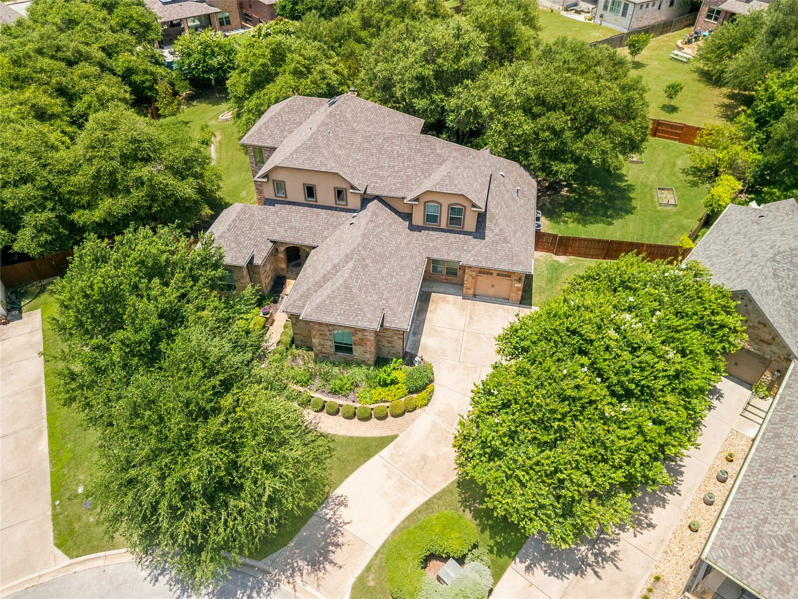 Property Photo:  170 Kinloch Court  TX 78737 