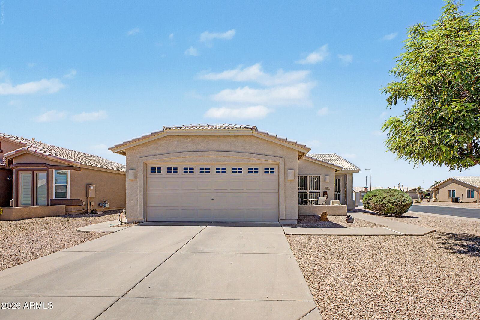 Property Photo:  1433 E Cherry Hills Drive  AZ 85249 