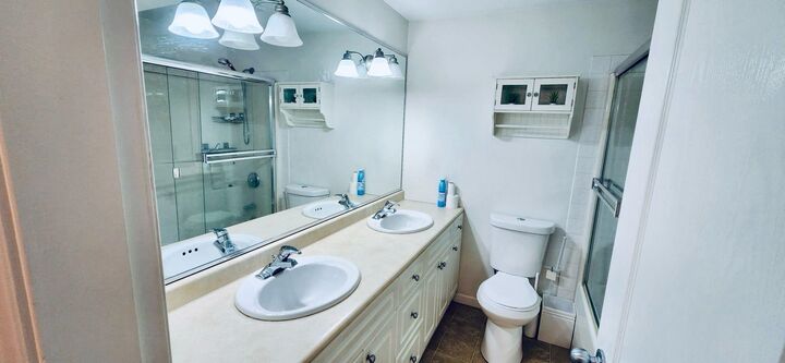 Property Photo:  2255 124 Street Suite  BC V4A 3M6 