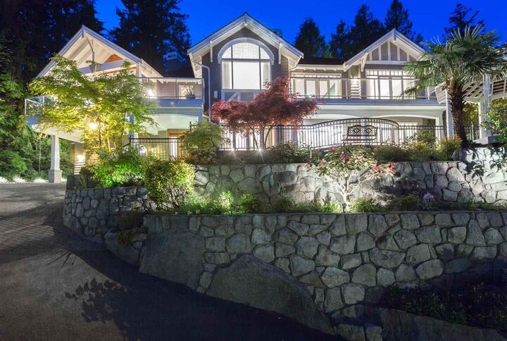 3395 Thompson Crescent — photo 1