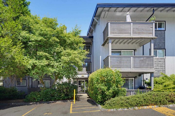 Property Photo:  200 Westhill Place 117  BC V3H 1V2 