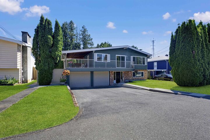 Property Photo: 10834 84 Avenue BC V4C 2L4