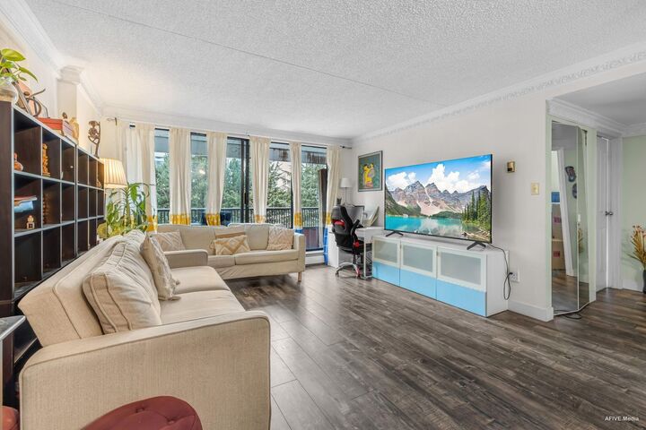 6595 Willingdon Avenue 503 — photo 1