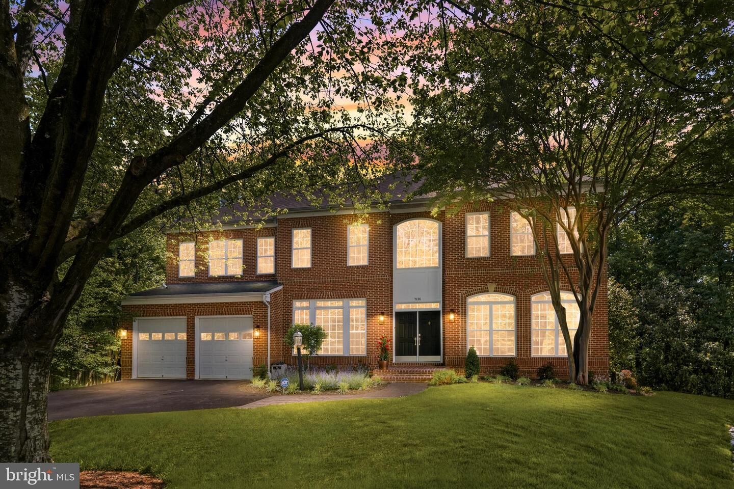 Property Photo:  7136 Ayers Meadow  VA 22150 