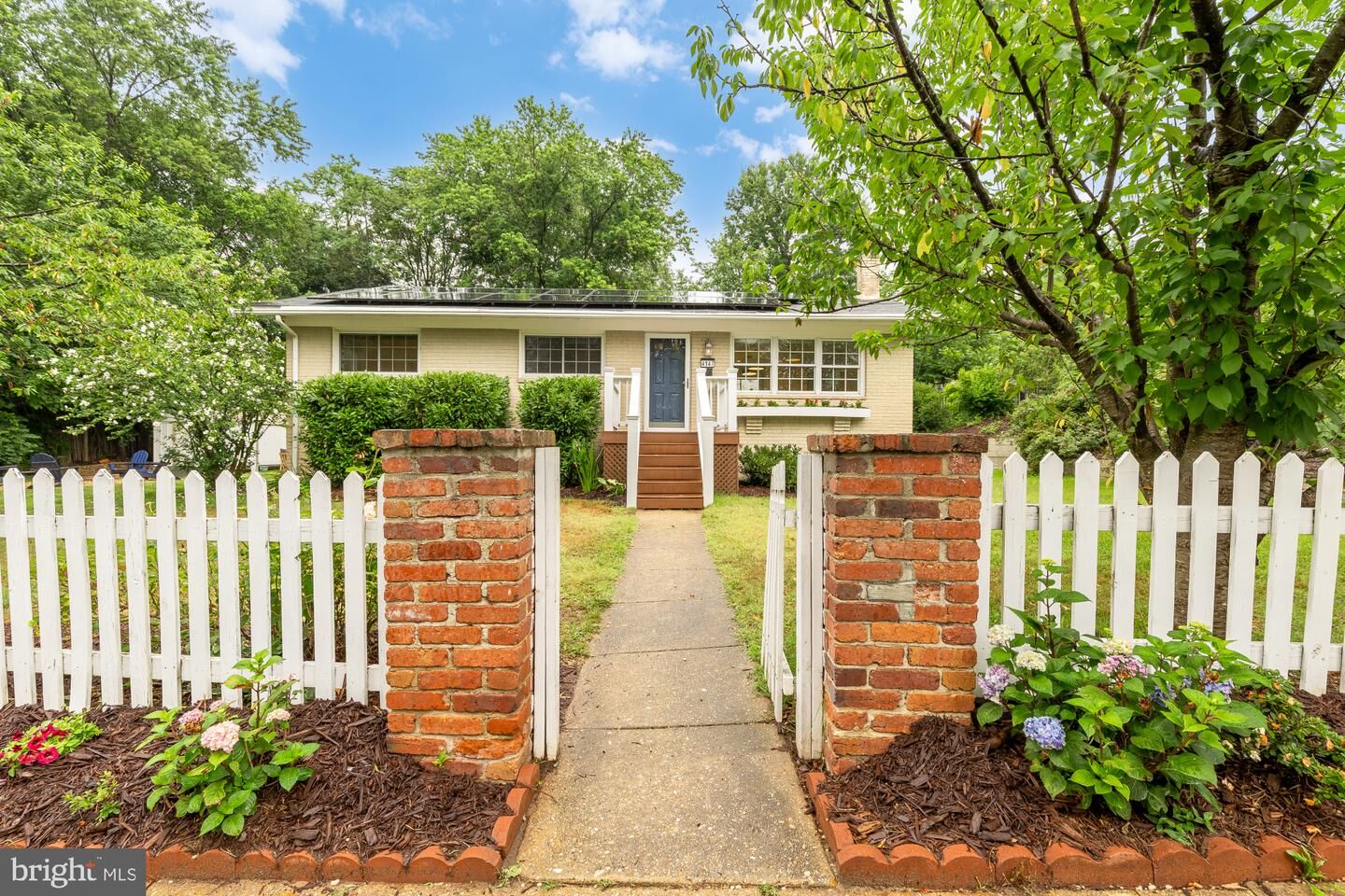 Property Photo:  4147 Taney Avenue  VA 22304 