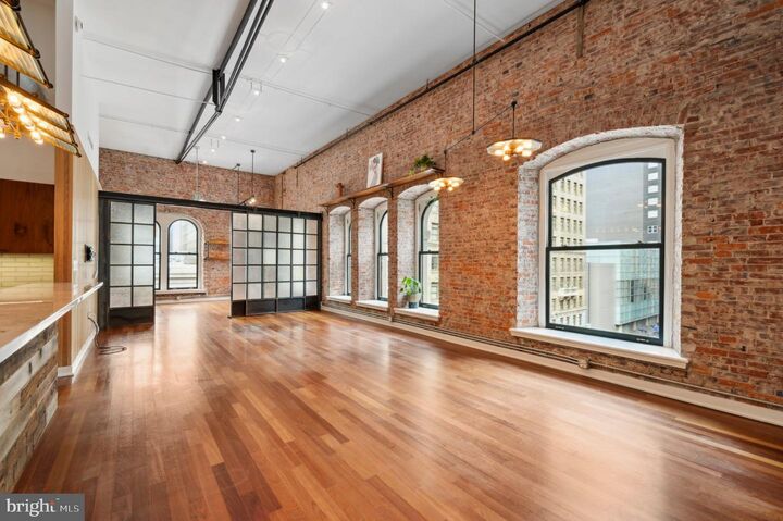 Property Photo:  105 S 12th Street  PA 19107 