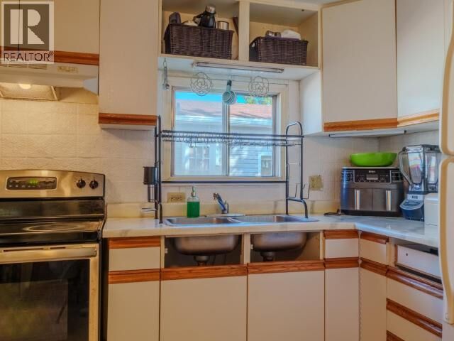 Property Photo:  345 Bellanca Avenue  NT X1A 1Y8 