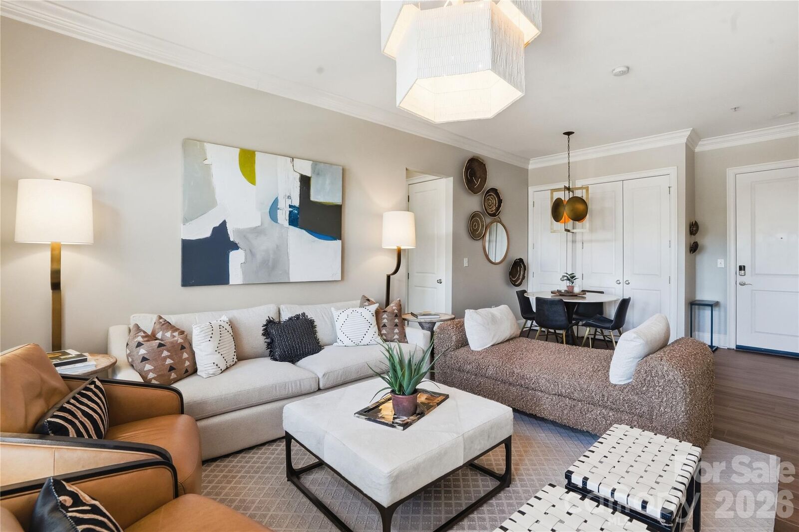 Property Photo:  2990 Selwyn Avenue  NC 28209 