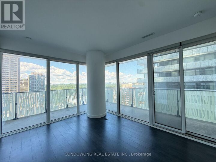 Property Photo:  42 Charles Street East 2609  ON M4Y 0B7 