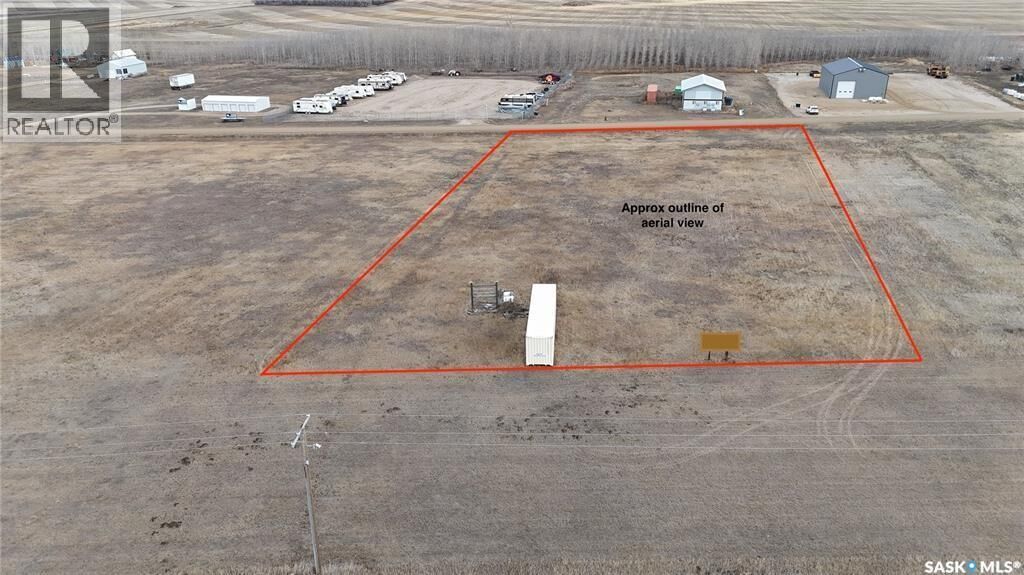 Property Photo:  7 Commercial Drive  SK S0G 0V0 