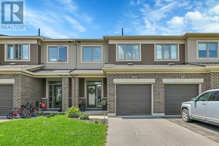 Property Photo: 279 Mountain Sorrel Way ON K4A 1H6