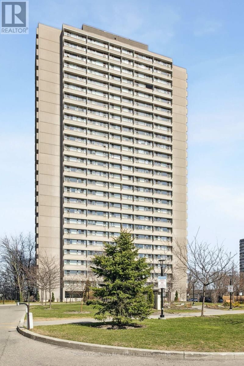Property Photo:  725 Don Mills Road 906  ON M3C 1S6 