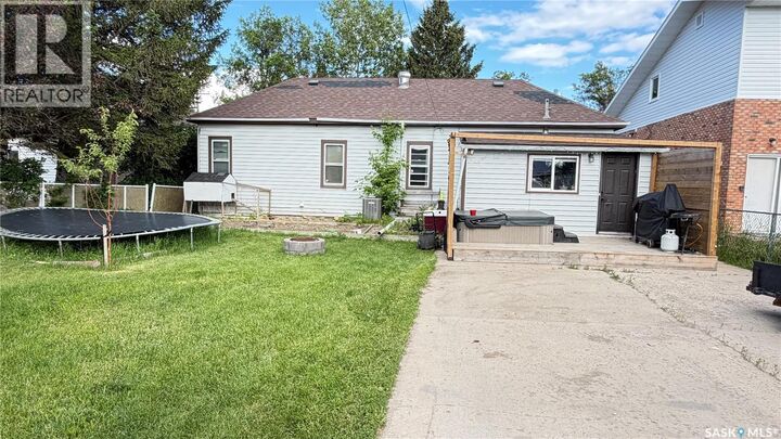Property Photo: 103 Walsh Street SK S0N 1N0