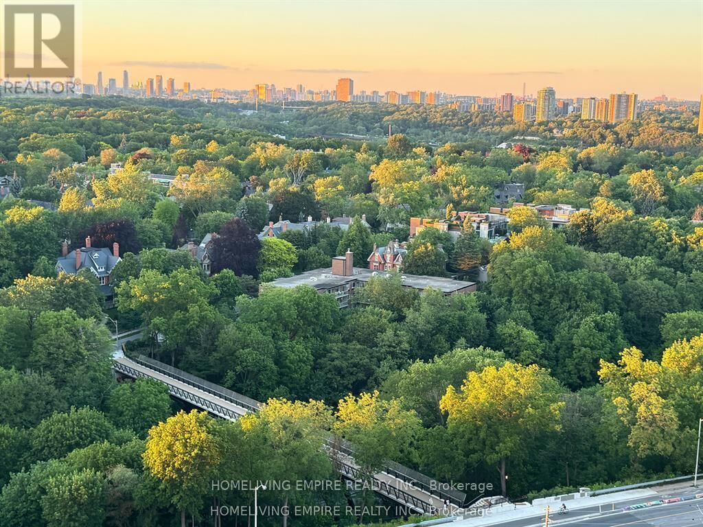 Property Photo:  609 Sherbourne Street 2304  ON M4X 0A4 