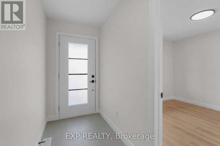 Property Photo:  995 Katia Street  ON K0A 2M0 