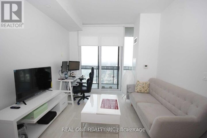 Property Photo: 8 Eglinton Avenue 3907 ON M4P 0C1