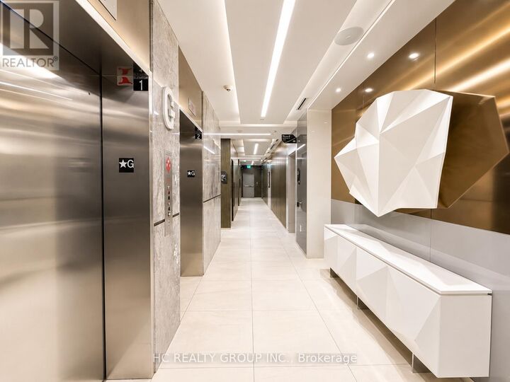 Property Photo:  50 McCaul Street 315  ON M5T 1V9 