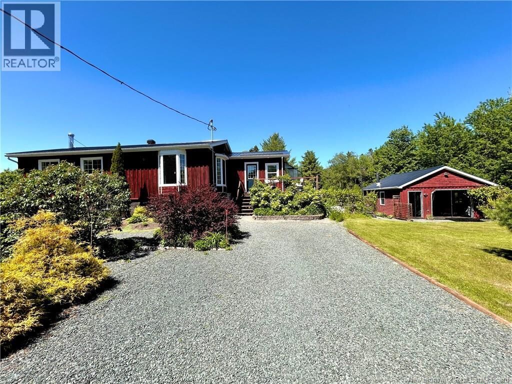 Property Photo: 302 Hardwicke Road NB E4T 0B1