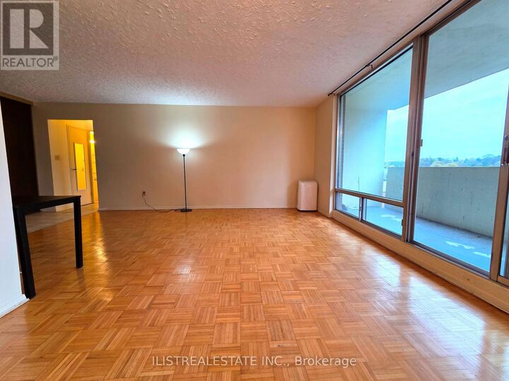Property Photo: 5 Massey Square 407 ON M4C 5L6