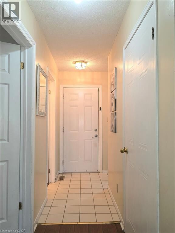 Property Photo:  250 Keats Way 6  ON N2L 6J5 