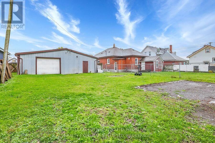 Property Photo:  134 Frazer Street  ON L3K 1E5 