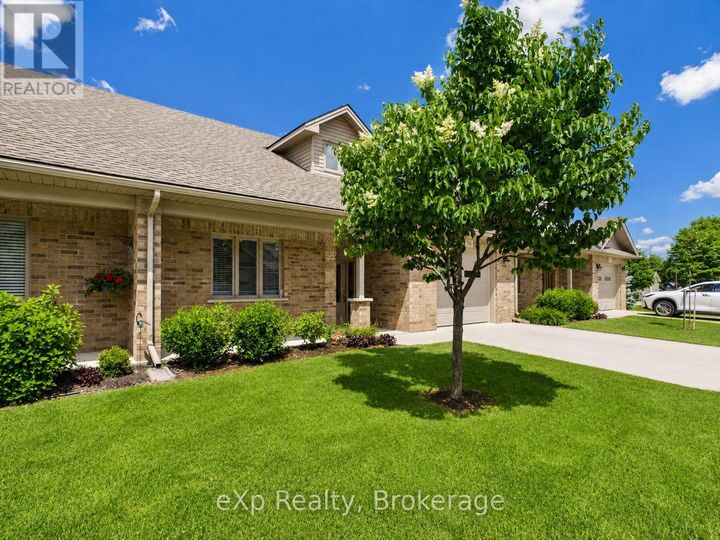 Property Photo:  401 Victoria Street 34  ON N0G 2V0 