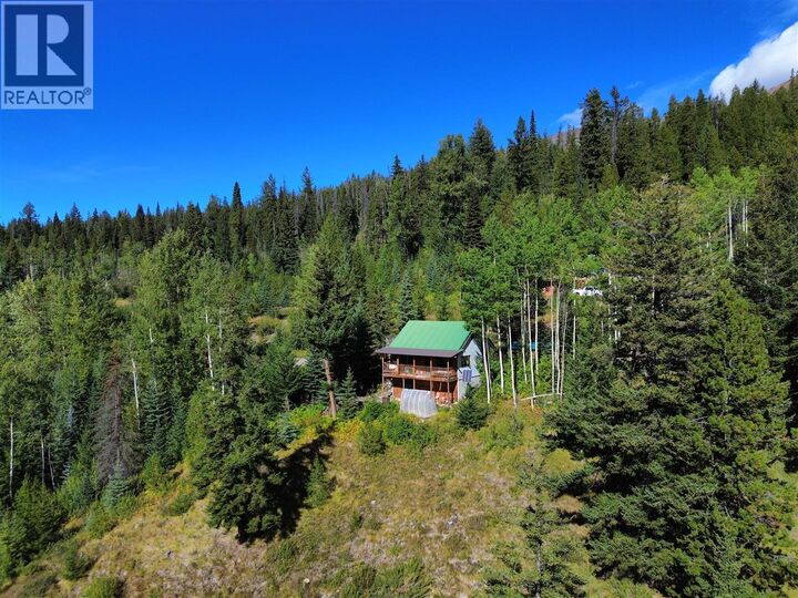Property Photo: 753 Eaglridge Drive BC V0T 1C0