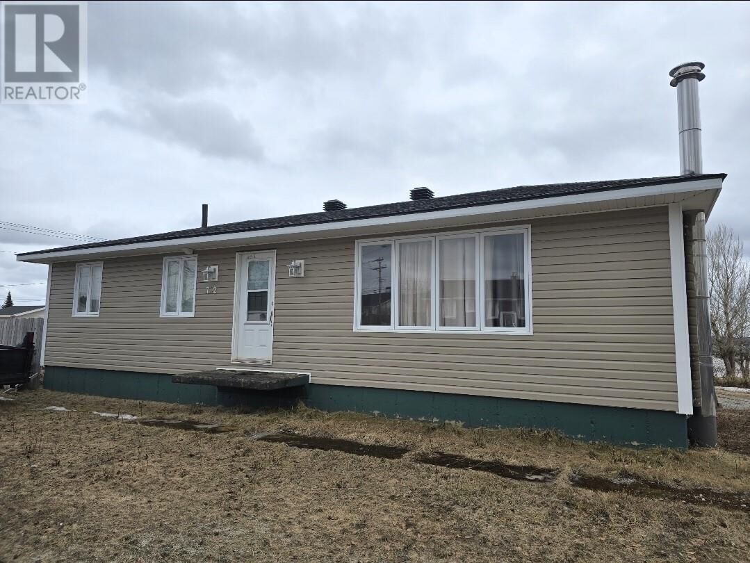 Property Photo:  702 Carol Drive  NL A2V 1S5 