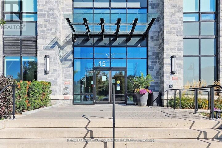 Property Photo:  15 Water Walk Drive 312  ON L6G 0G2 