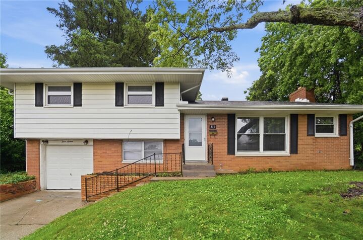 Property Photo:  316 E Doris Drive  OH 45324 