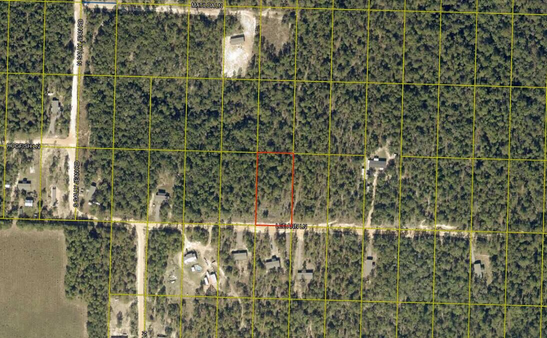 Property Photo:  Xxx Lee Ann Lane  FL 32433 
