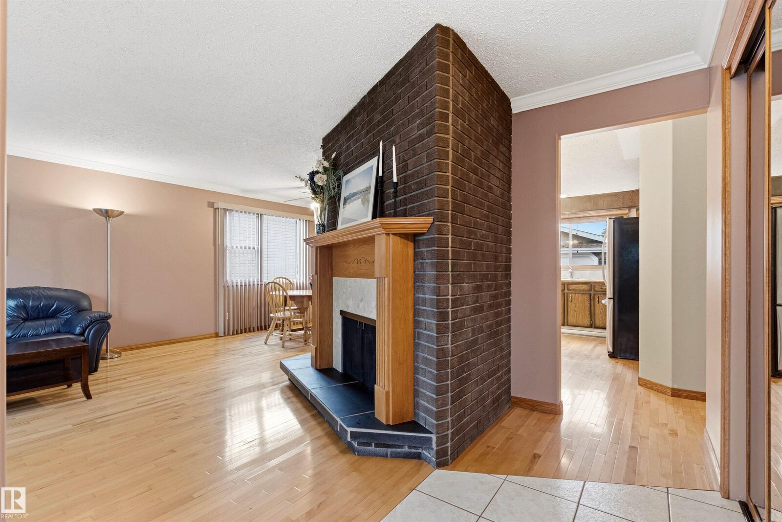 Property Photo: 11014 163A Avenue NW AB T5X 2A5