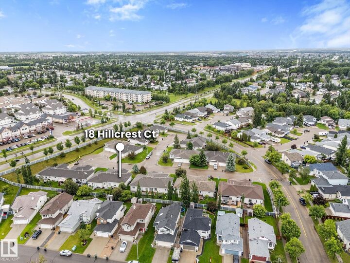 Property Photo:  18 Hillcrest Court  AB T7X 4A8 