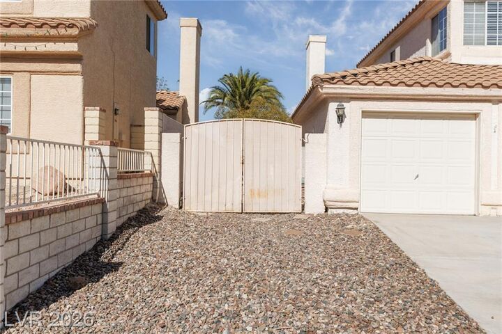 Property Photo: 7845 Meadow Creek Street NV 89123