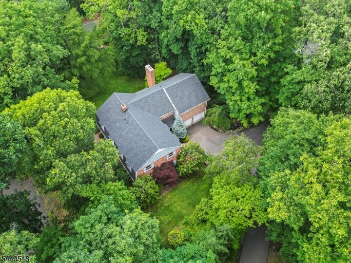 Property Photo: 60 Brook Dr NJ 07069