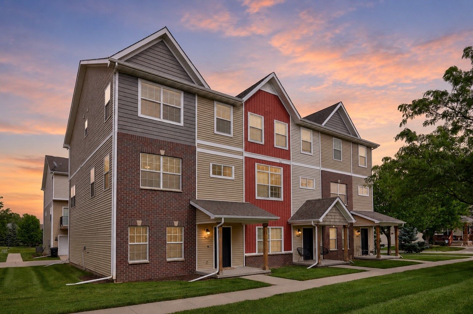 Property Photo:  9120 Greenspire Drive 106  IA 50266 